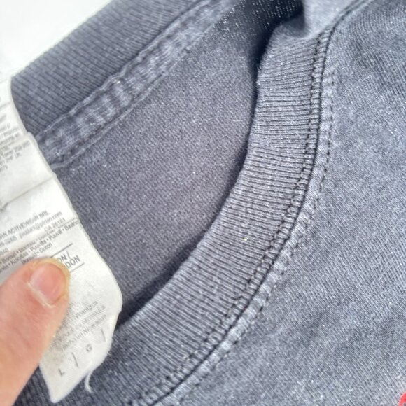 GILDAN Heavy 100% Cotton TearAway Long Sleeve Unisex LARGE Black Graphic Tee - Picture 8 of 16